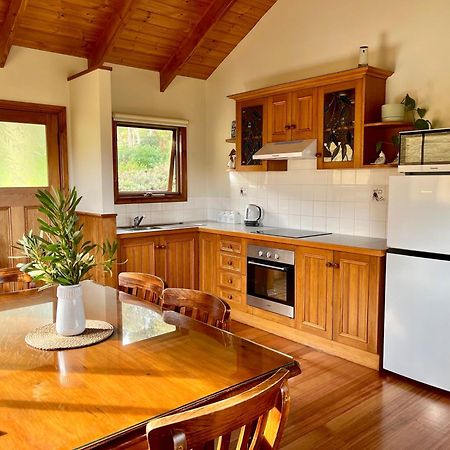 Daysy Hill Country Cottages Port Campbell Zewnętrze zdjęcie
